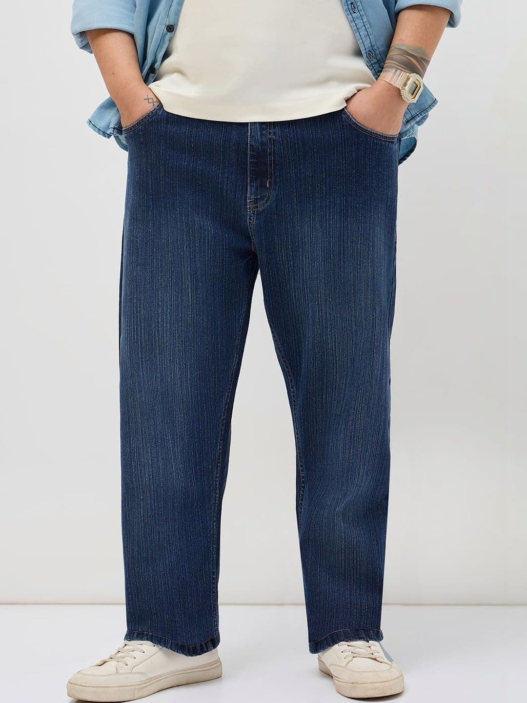 Urbano Plus Men Straight Fit Mid-Rise Light Fade Stretchable Jeans - view 1