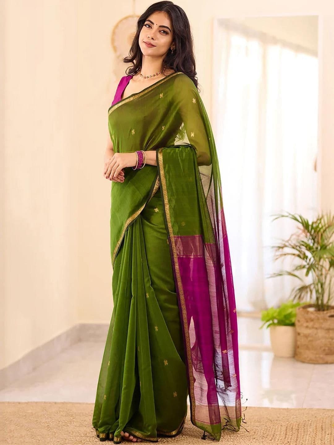 MISS WEARS Embellished Zari Saree - view 1