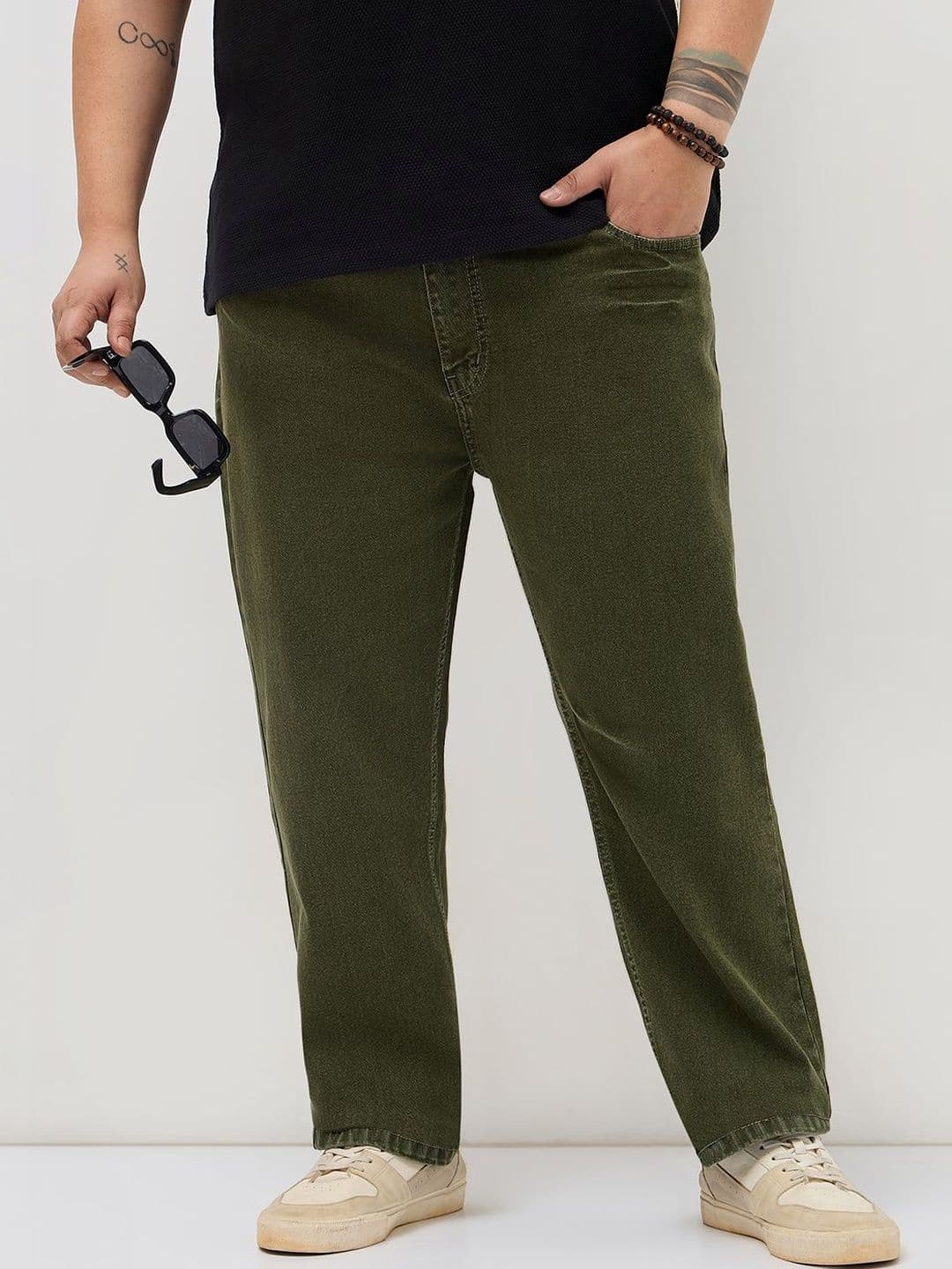 Urbano Plus Men Regular Fit Mid-Rise Heavy Fade Stretchable Jeans - view 1