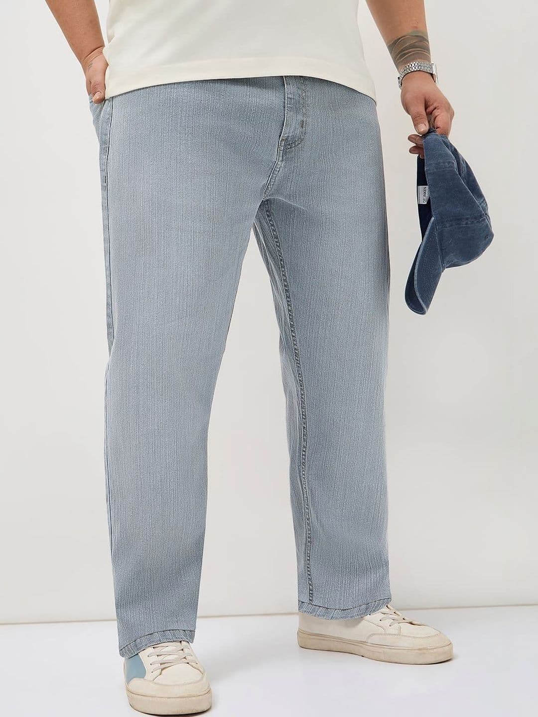 Urbano Plus Men's Light Grey Straight Fit Washed Denim Jeans Stretchable - view 1