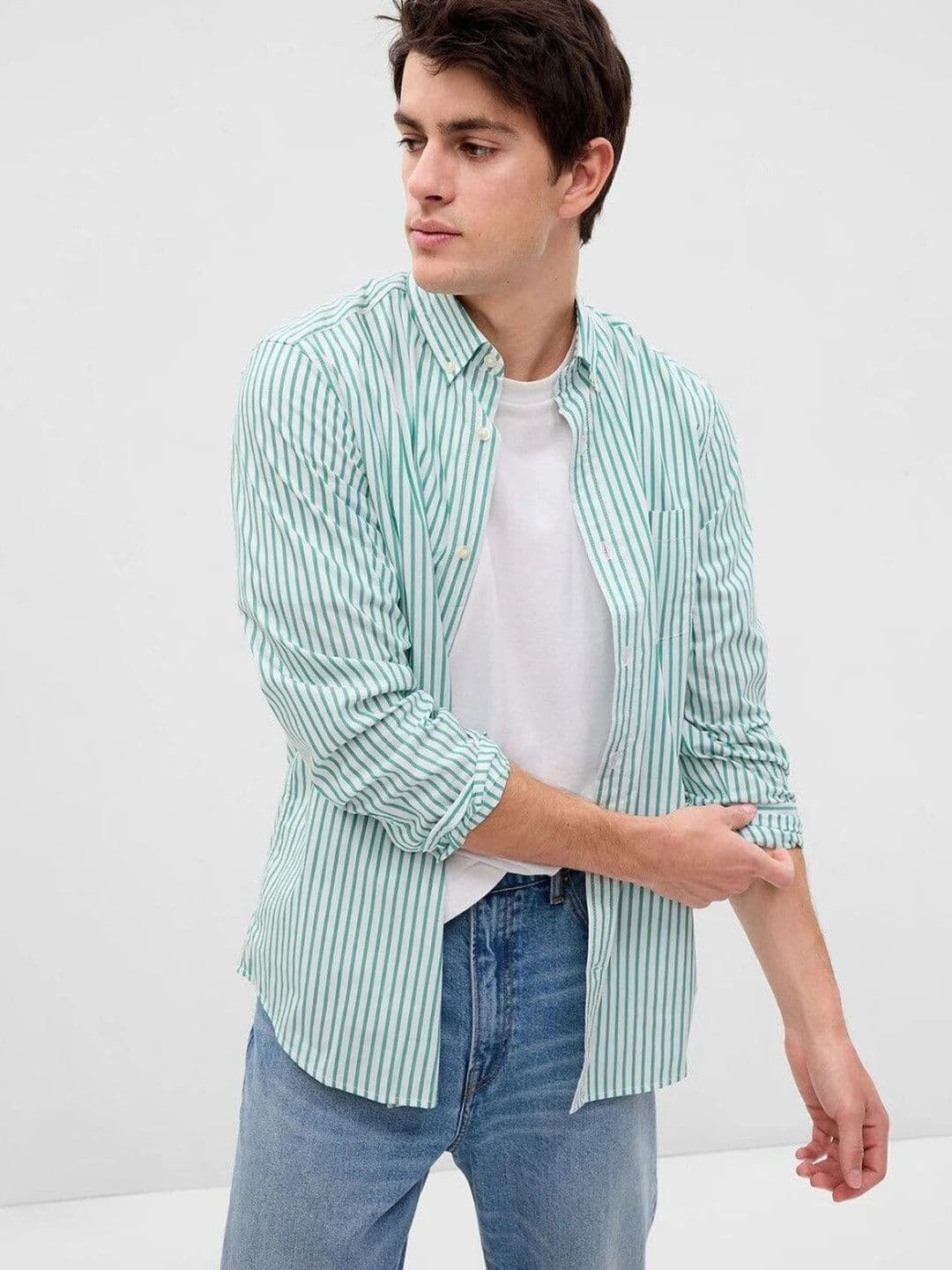 EIGHTEEN UP Men Green Vertical Stripes Casual Shirt - view 1