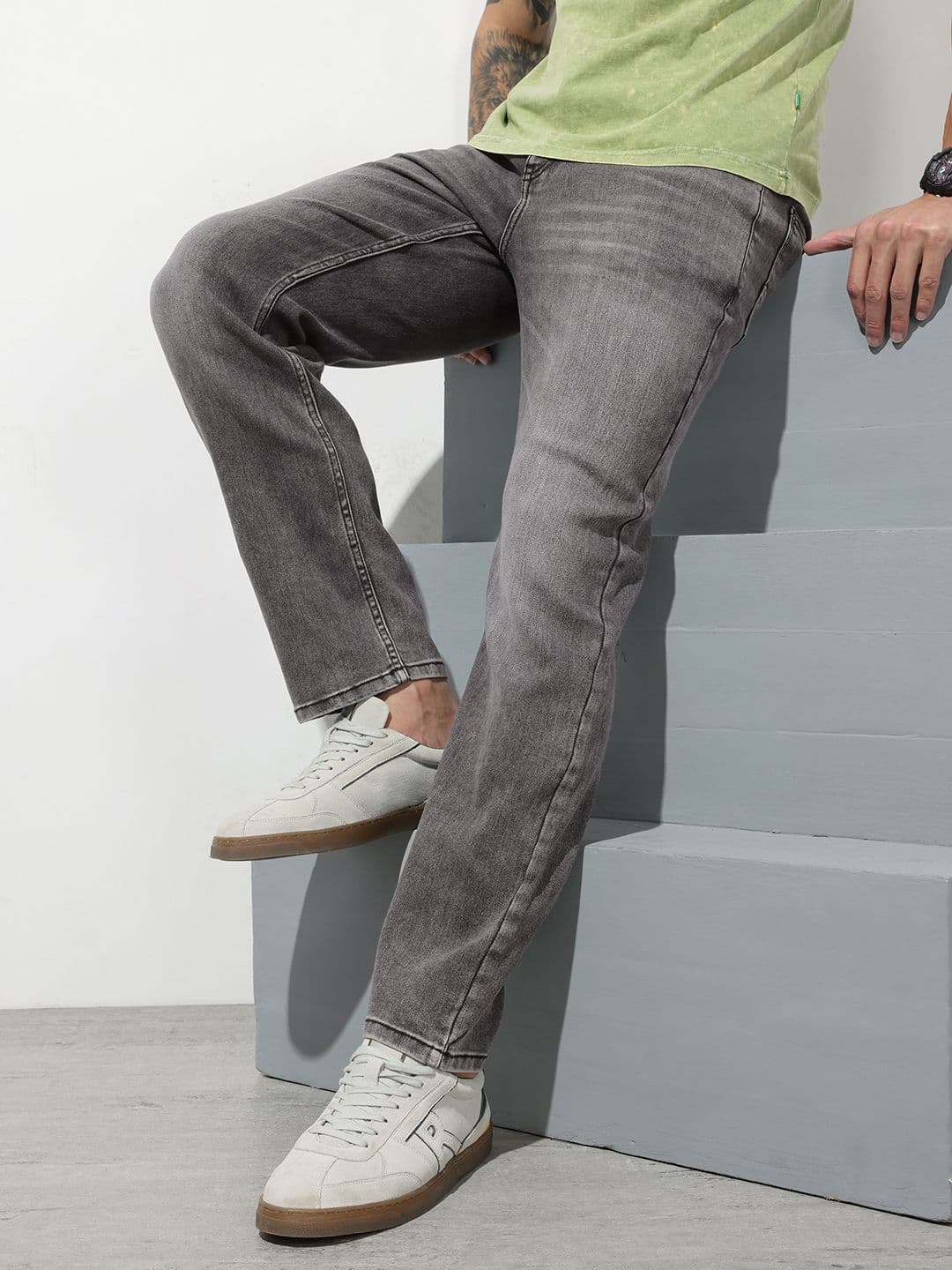 The Roadster Life Co. Men Straight Fit Heavy Fade Stretchable Jeans - view 1
