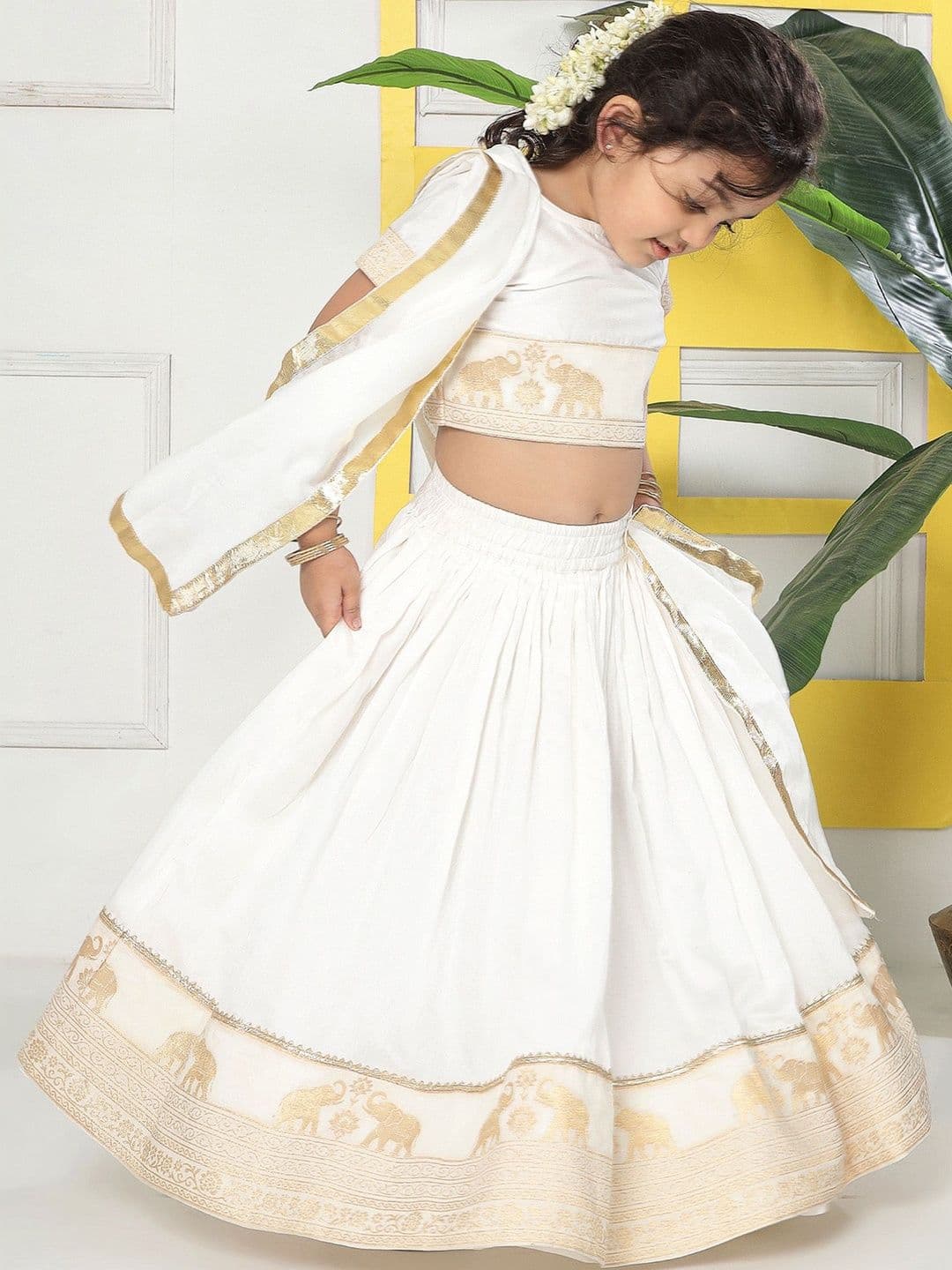 Little Bansi Embroidered Chanderi Thread Work Lehenga Choli With Dupatta - view 1