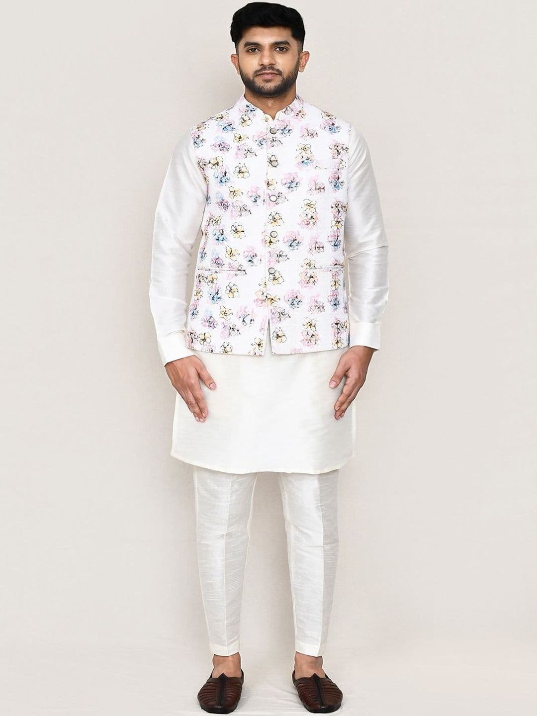 Jhambthreads Men Floral Woven Jacket - view 1