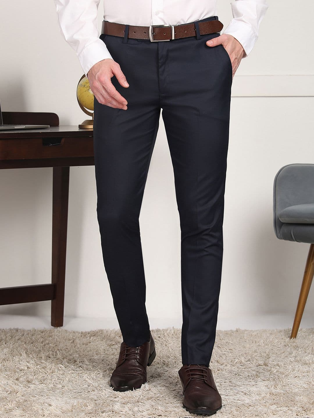 encore by INVICTUS Men Solid Slim Fit Formal Trousers