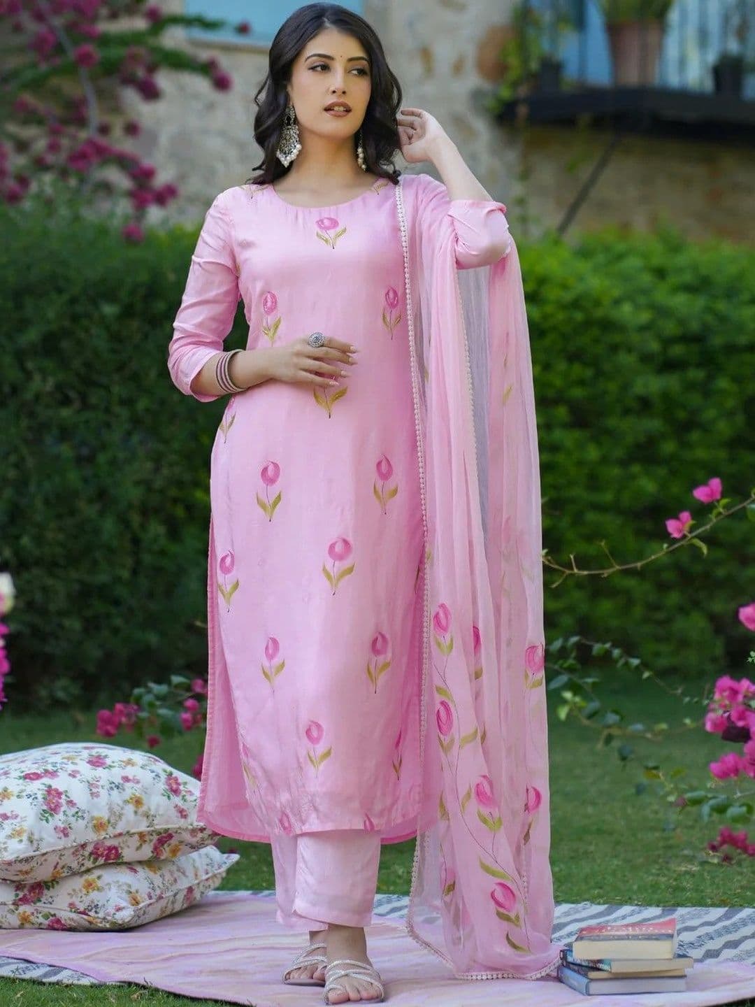 HERE&NOW Women Floral Printed Regular Kurta with Trousers & With Dupatta - view 1