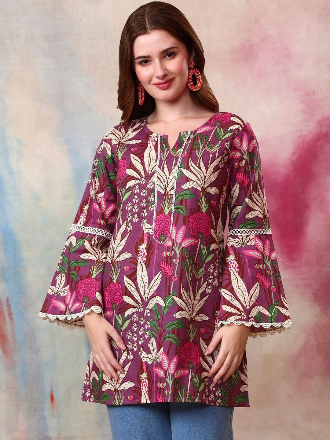 Tissu Botanical Printed V-Neck Pure Cotton Kurti - view 1