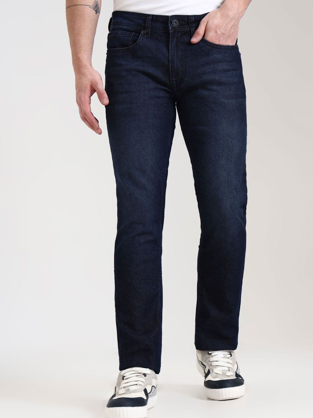 Greenfibre Men Straight Fit Mid-Rise Light Fade Ombre Jeans - view 1