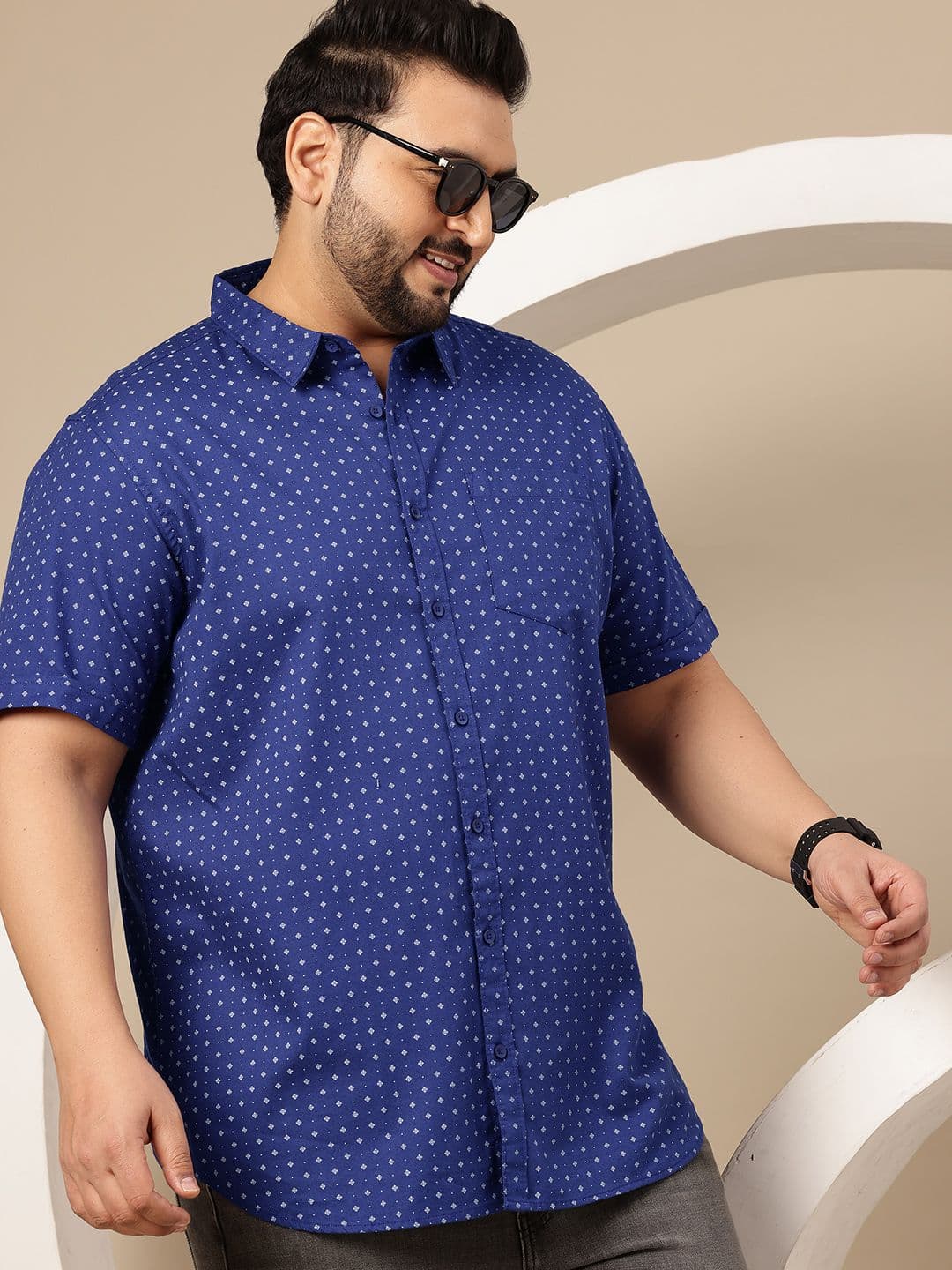Sztori Plus Size Geometric Printed Cutaway Collar Pure Cotton Casual Shirt - view 1