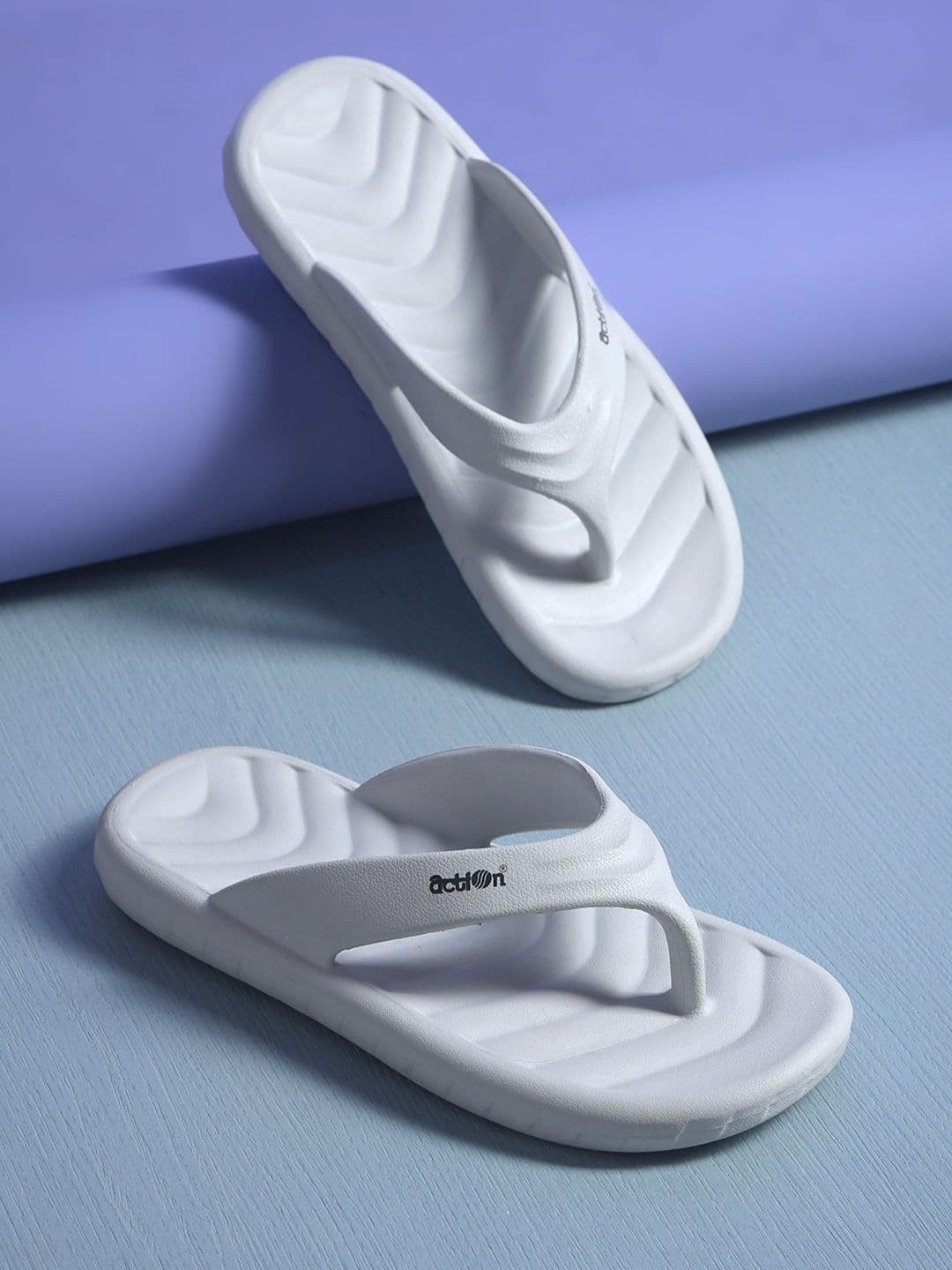 Action Men Thong Flip-Flops - view 1