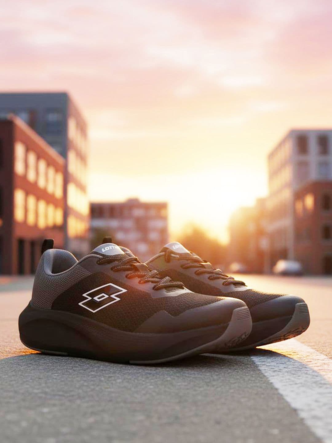 Lotto Men Energex Black Running Shoes - view 1