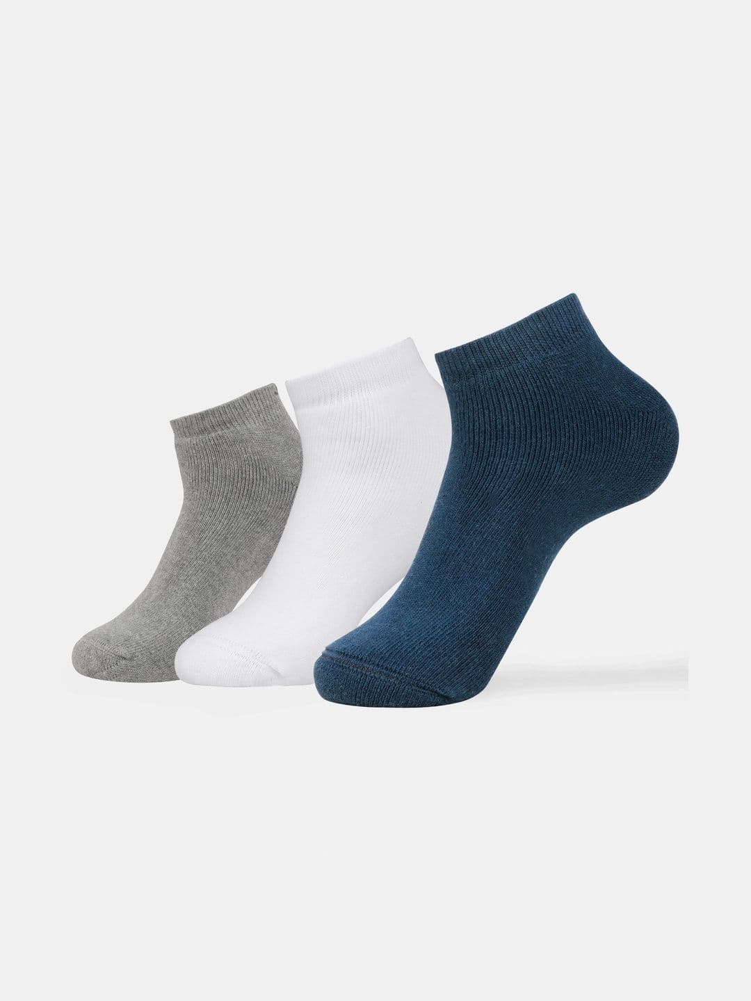 Jockey Pack Of 3 Compact Cotton Terry Low Show Socks with StayFresh Treatment - 7039 - view 1