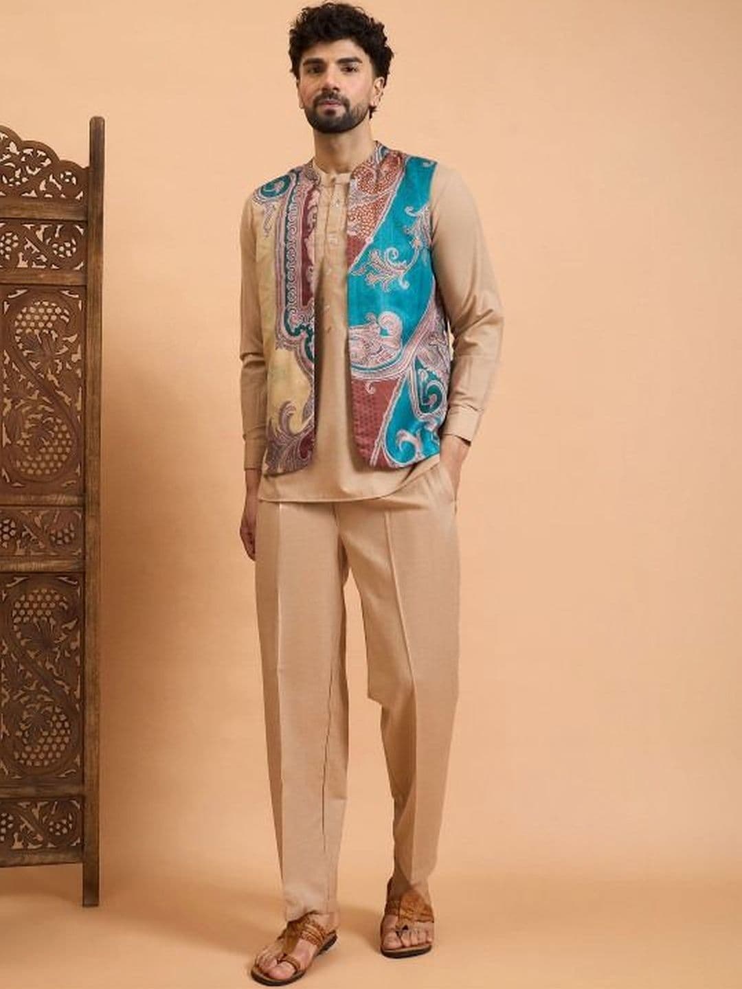 House of Pataudi Abstract Design Winter Nehru Jacket - view 1