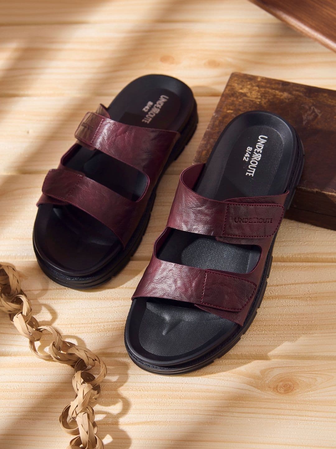 UNDERROUTE Men Comfort Sandals - view 1