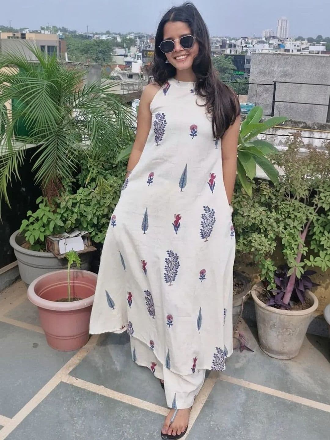 Anouk Rustic Women Floral Printed Regular Pure Cotton Kurta with Trousers - view 1
