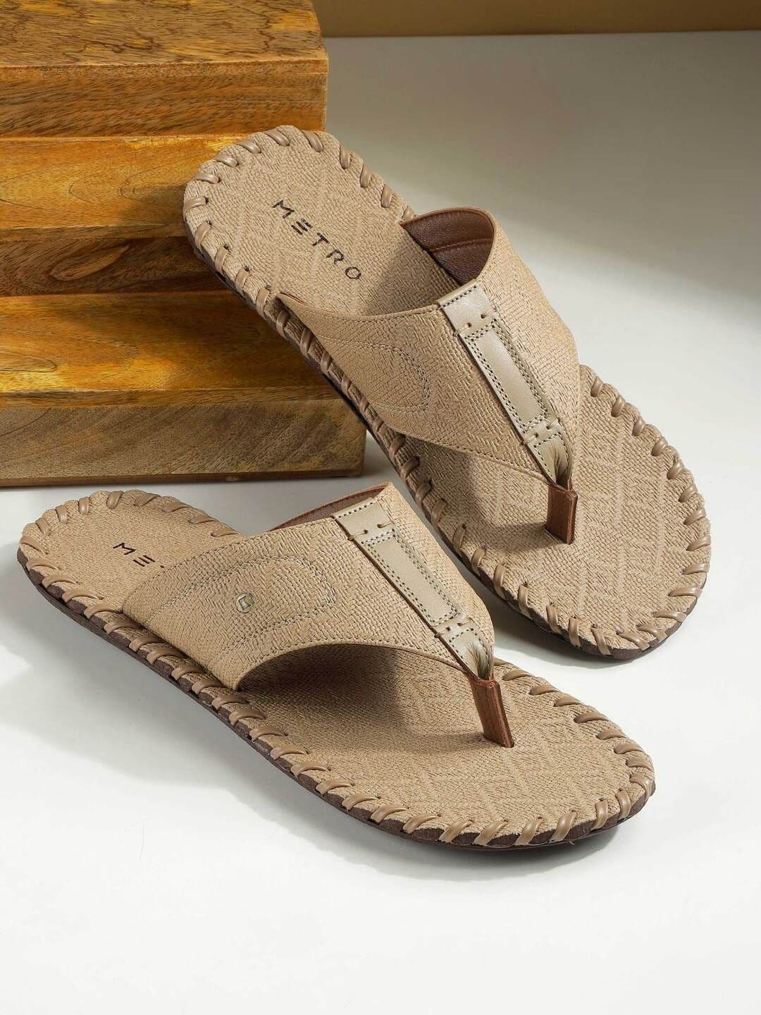 Metro Men Thong Flip-Flops - view 1