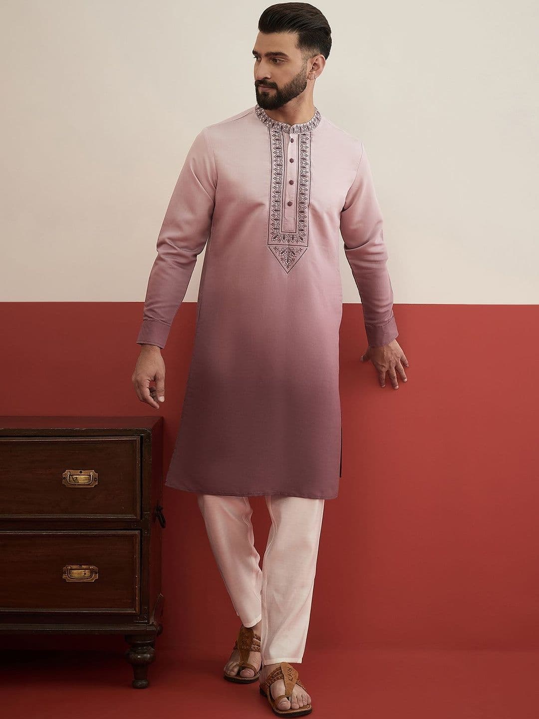 House of Pataudi Embroidered Mandarin Collar Knee Length Straight Kurta - view 1