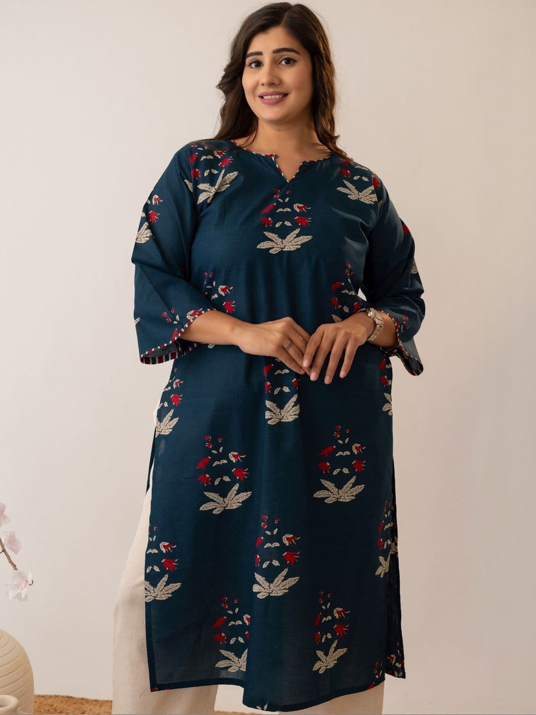 Glory Silk Women Floral Printed Keyhole Neck Indie Prints Kurta - view 1