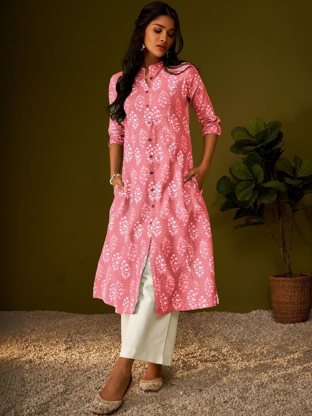 DRESOUL Women Ethnic Motifs Printed Indie Prints Kurta - view 1