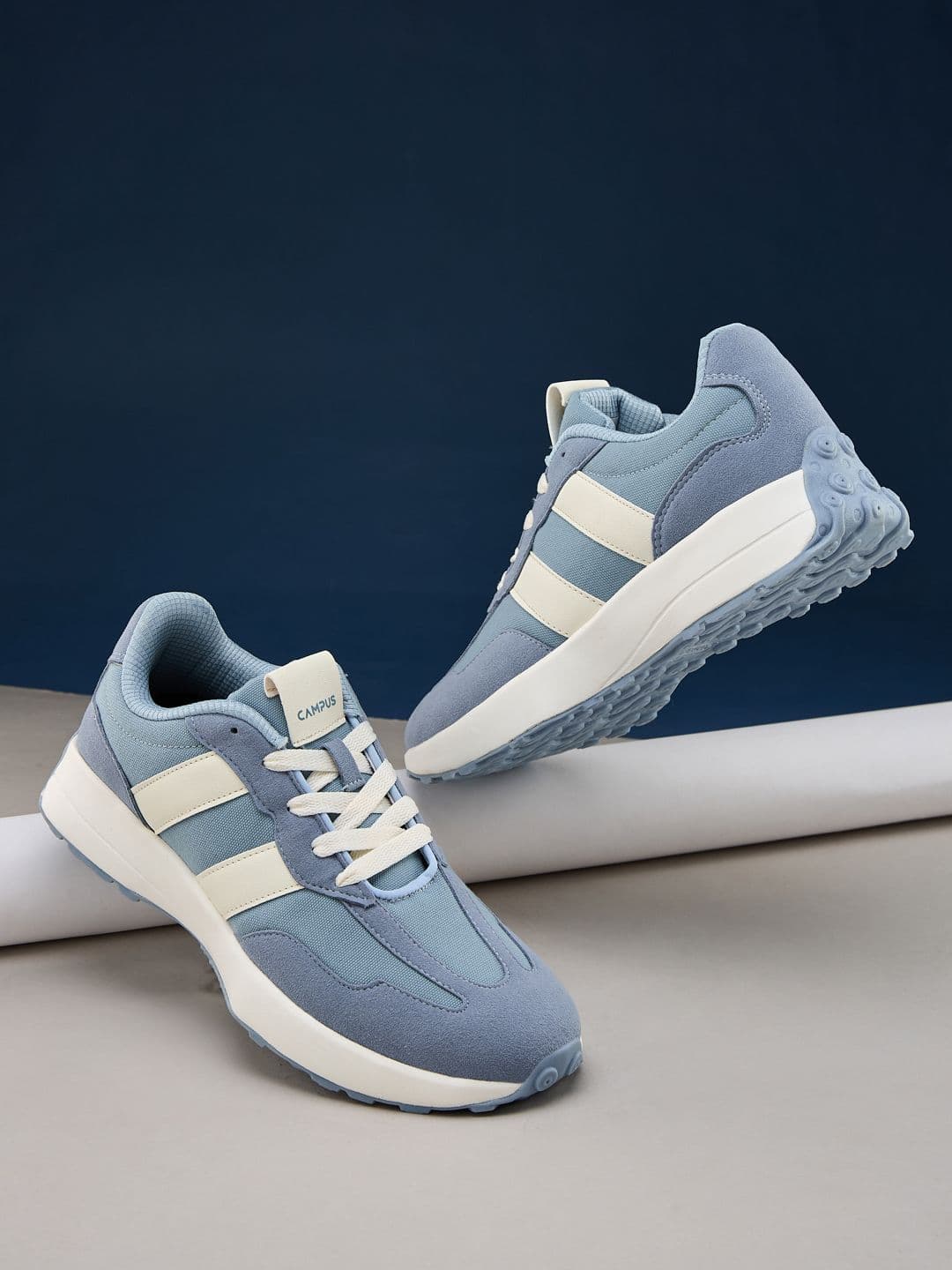 Campus Men BRISK Colourblocked Lace-Ups Sneakers