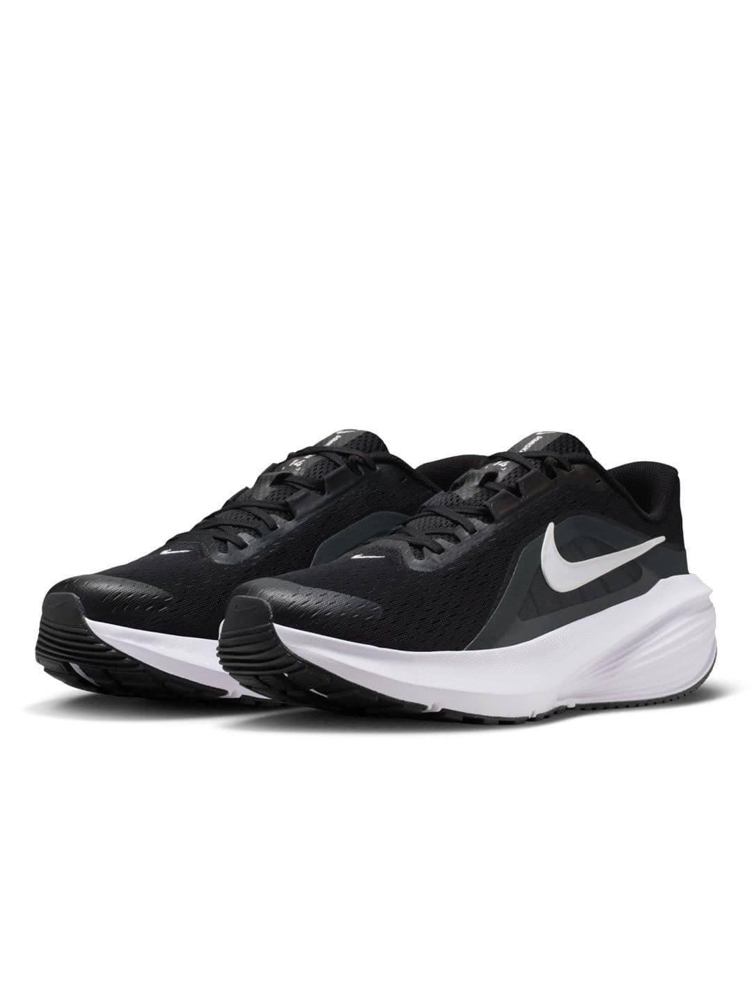 Nike Downshifter 14 Men's Road Running Shoe - view 1