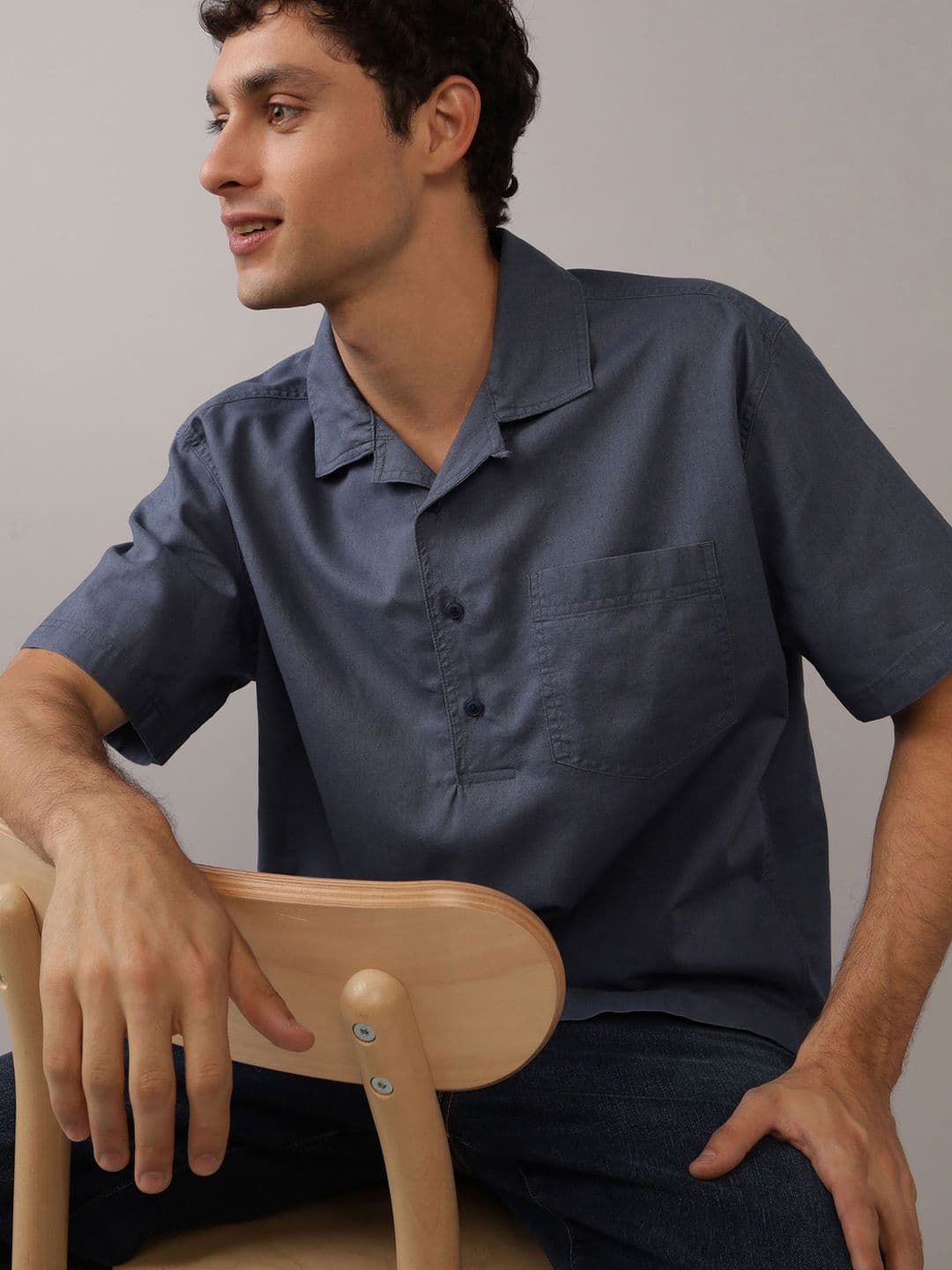 AMERICAN EAGLE OUTFITTERS Lapel Collar Short Sleeves Casual Shirt - view 1