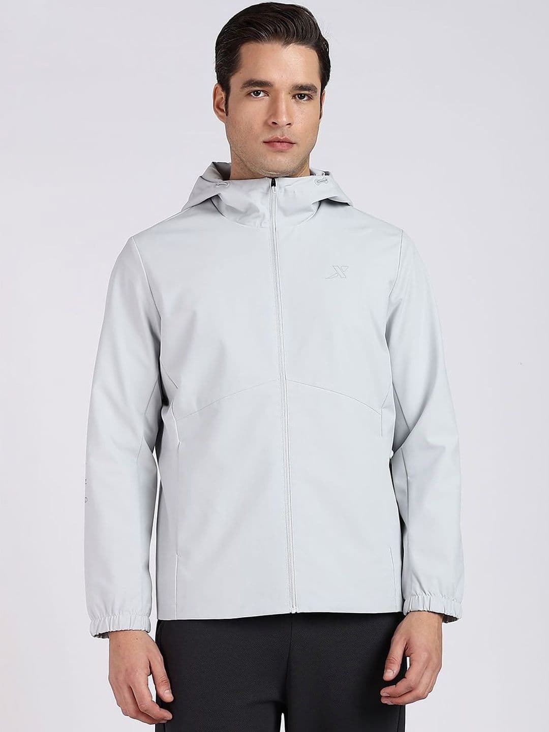 Xtep Men Windcheater Training or Gym Woven Jacket - view 1