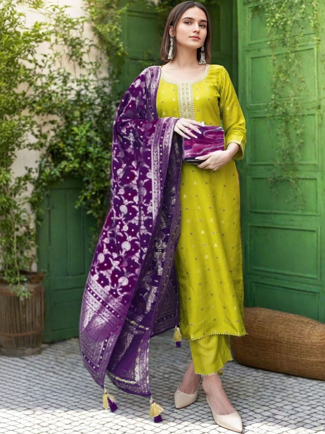 Twika Women Regular Thread Work Kurta with Trousers & With Dupatta - view 1