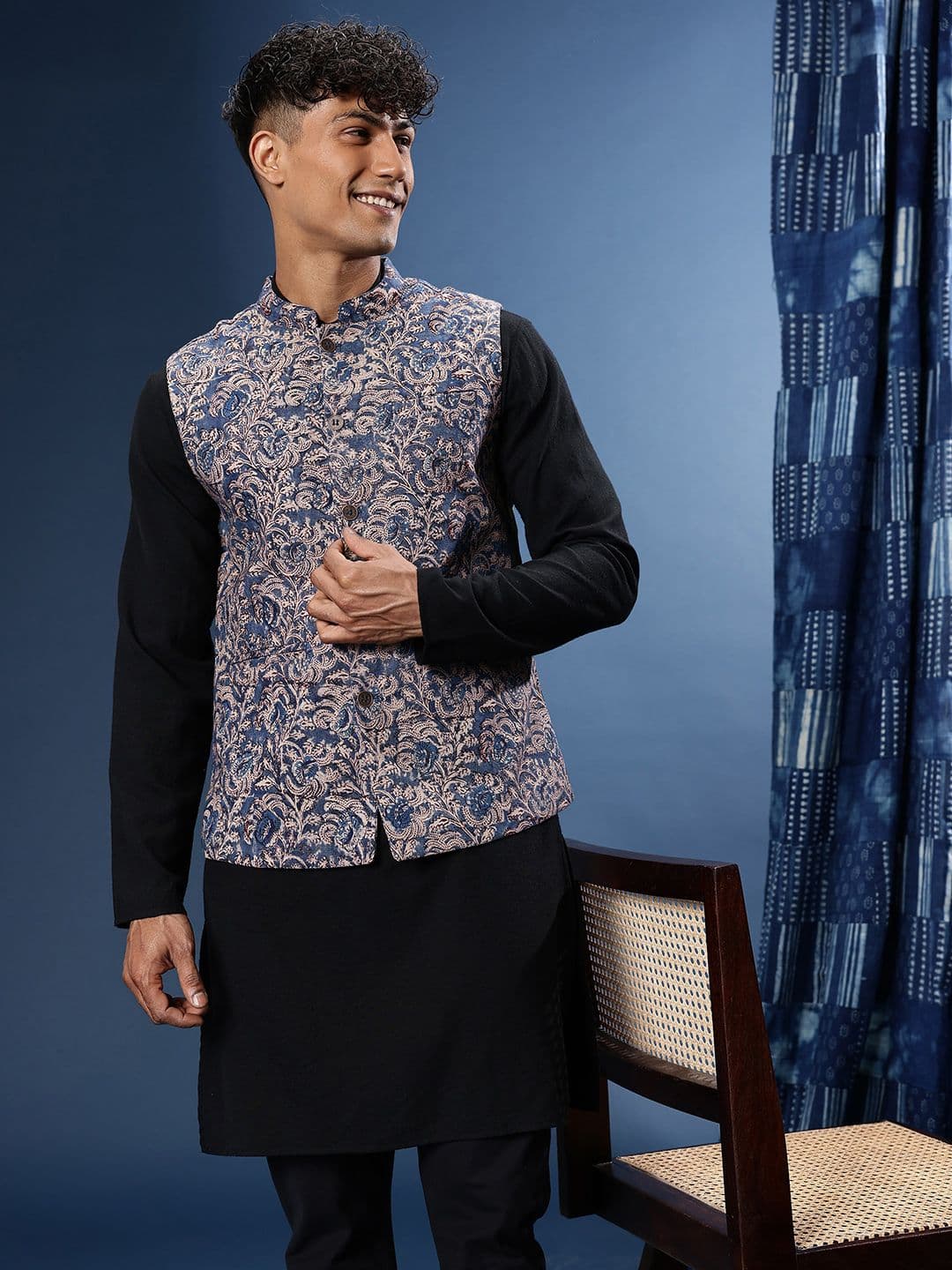 Taavi Kalamkari Pure Cotton Ethnic Printed Nehru Jacket