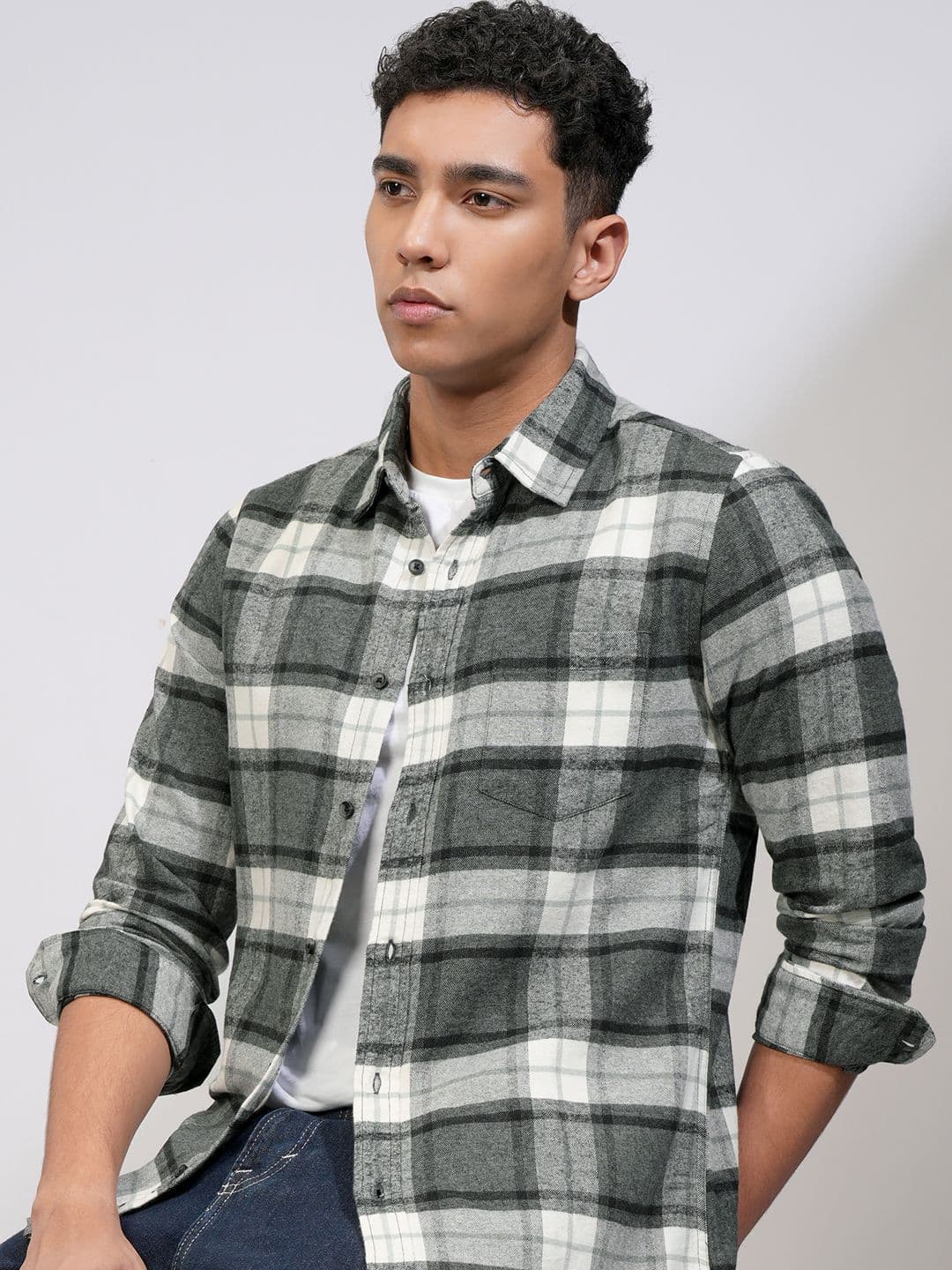 HIGHLANDER Men Grindle Flannel Textured Checked Casual Shirt - view 1