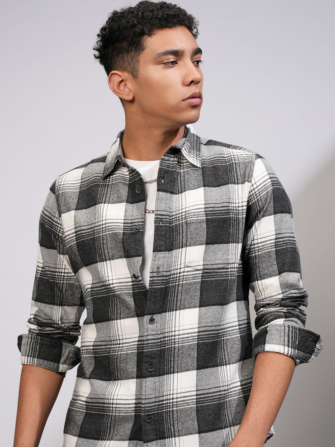 HIGHLANDER Men Grindle Flannel Textured Checked Casual Shirt - view 1