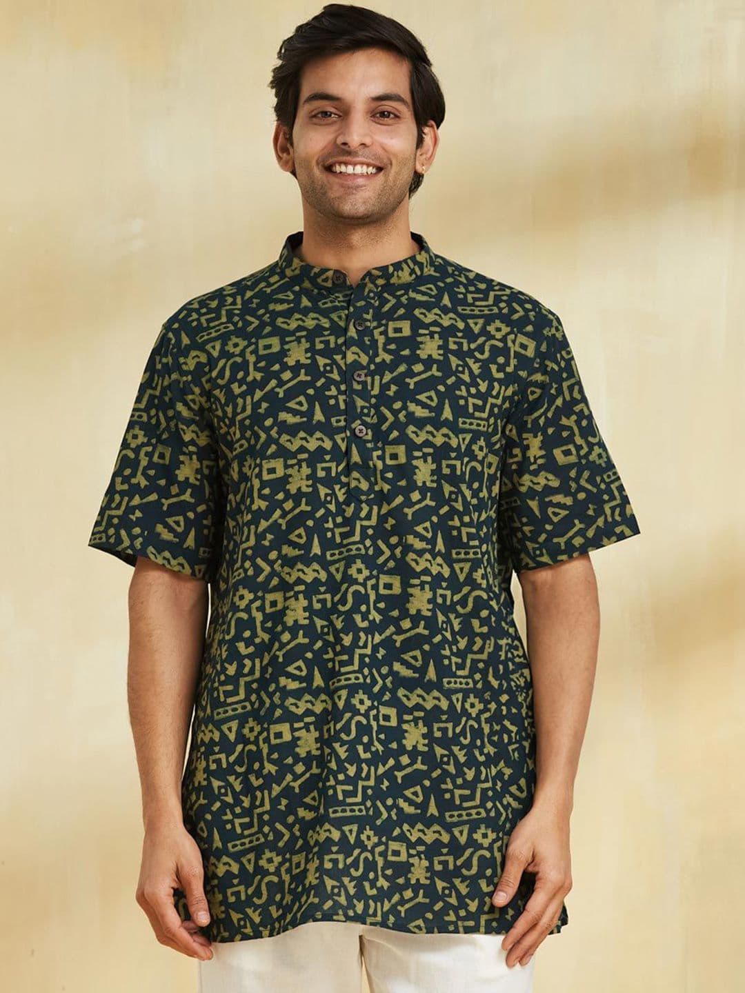 Fabindia Geometric Dabu Printed Band Collar Cotton Short Kurta - view 1