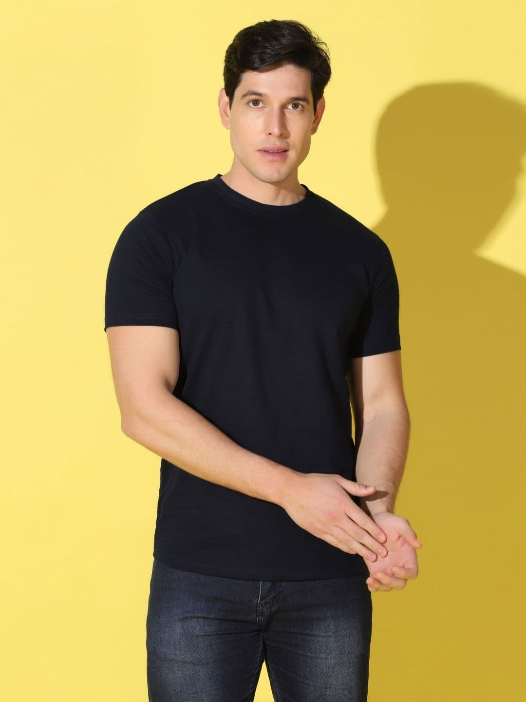 WOOSTRO Men Solid Round Neck Cotton Slim Fit T-shirt - view 1
