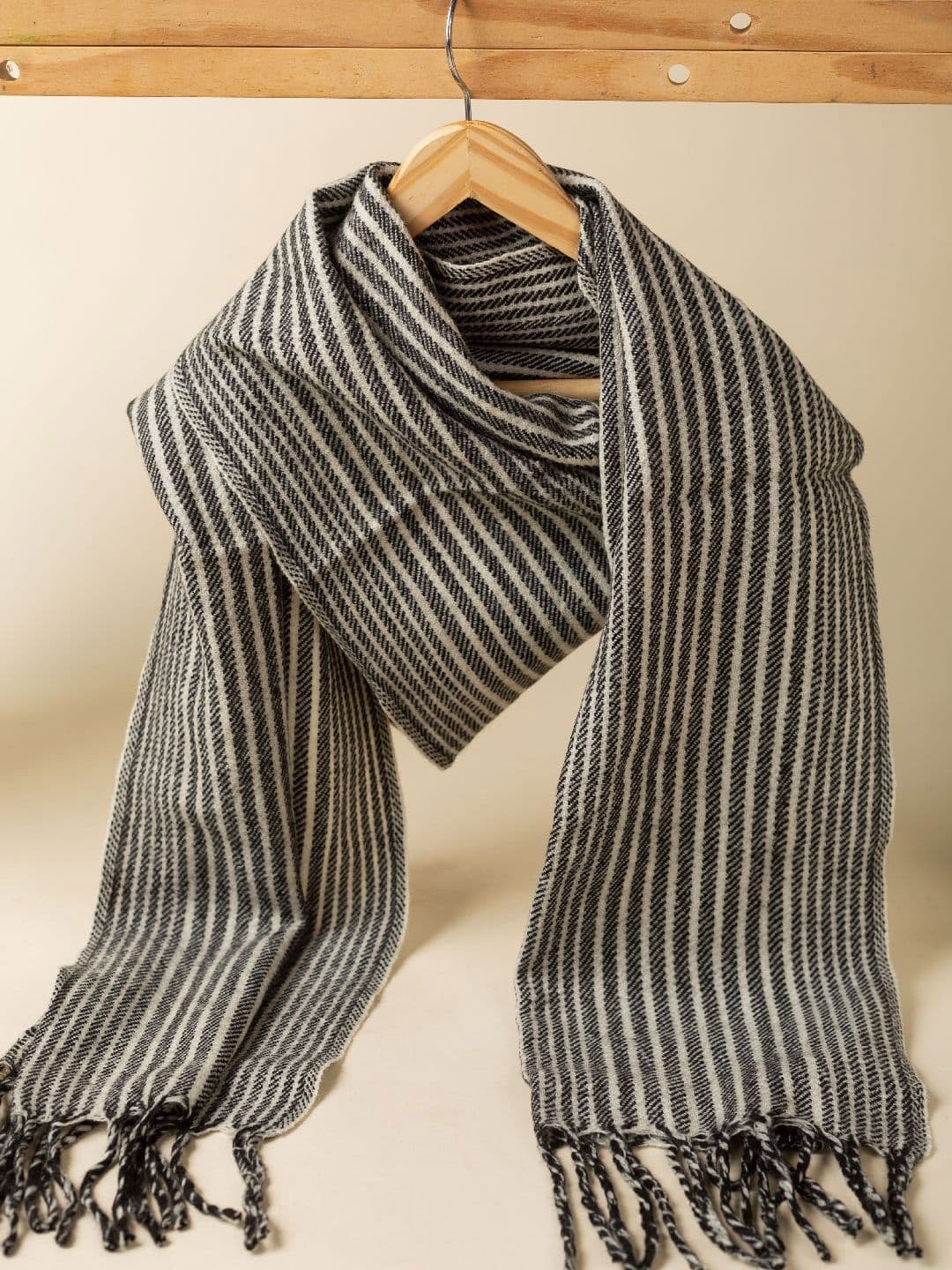 KUSVAA Unisex Striped Darshan Woolen Muffler - view 1
