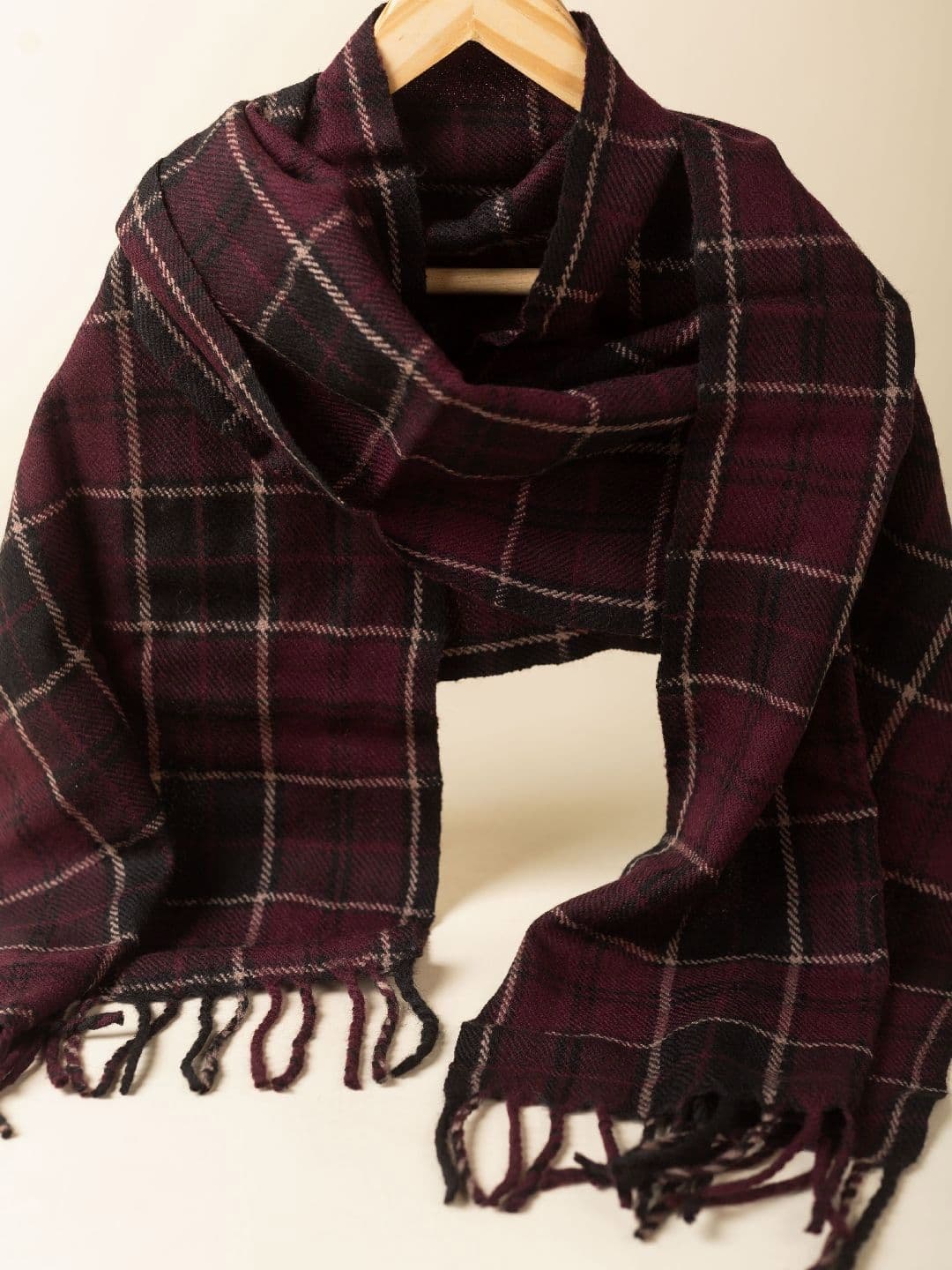 KUSVAA Unisex Advait Woolen Muffler - view 1