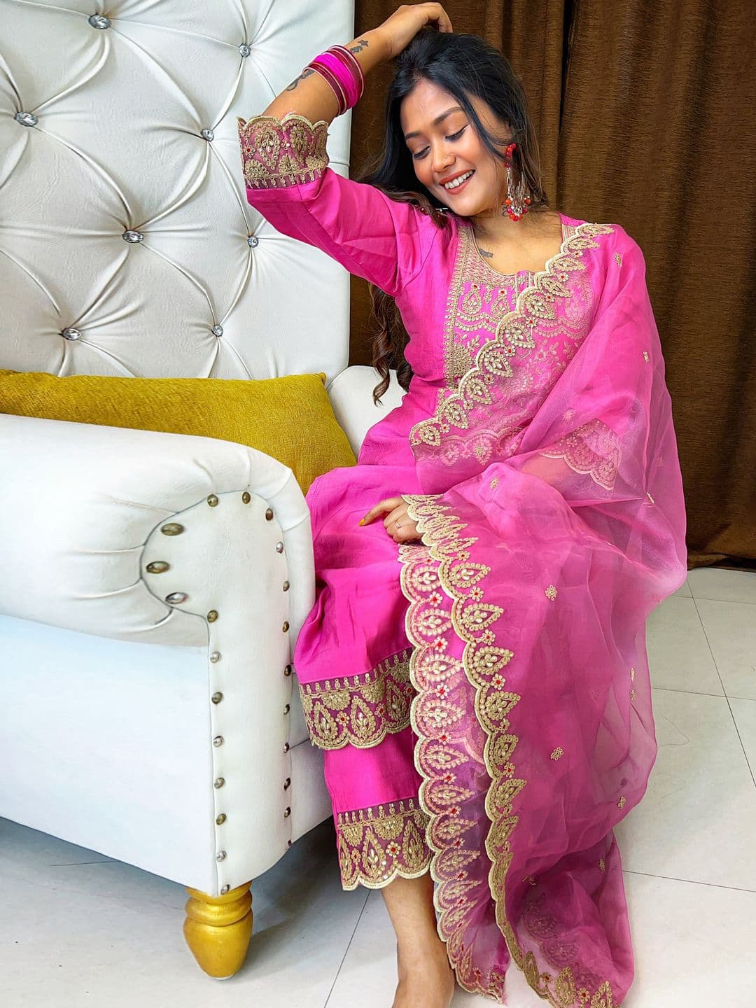 VredeVogel Floral Yoke Design Zari Straight Kurta With Trouser And Dupatta - view 1