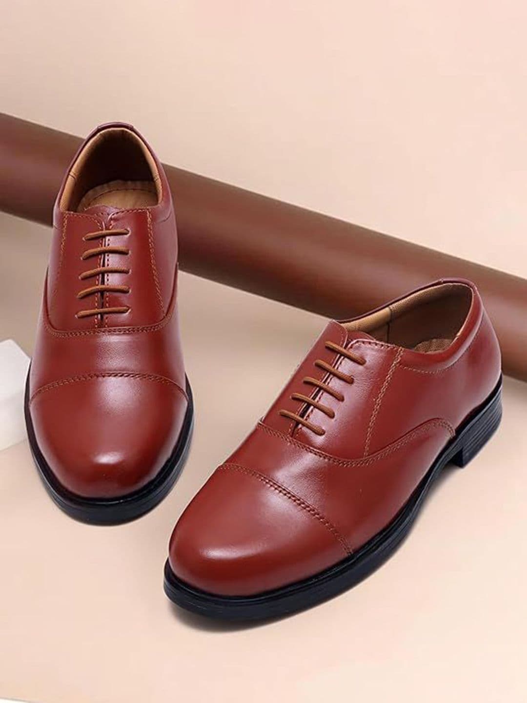 ARAMISH Men Leather Formal Oxfords - view 1