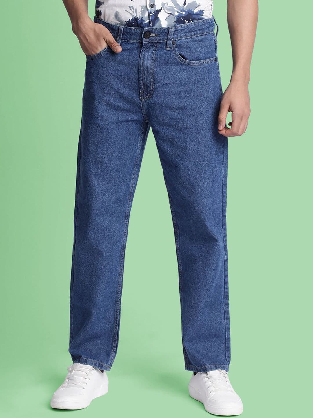Bene Kleed Men Relaxed Fit Low Distress Jeans - view 1
