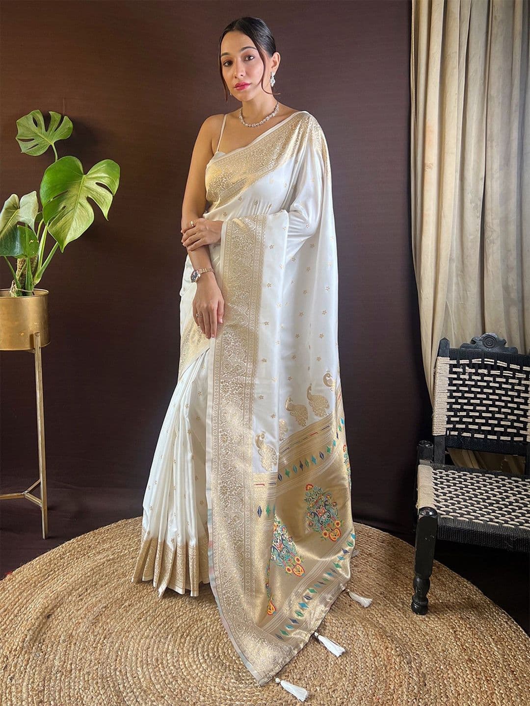 DIVASTRI Ethnic Motifs Woven Design Zari Paithani Saree - view 1