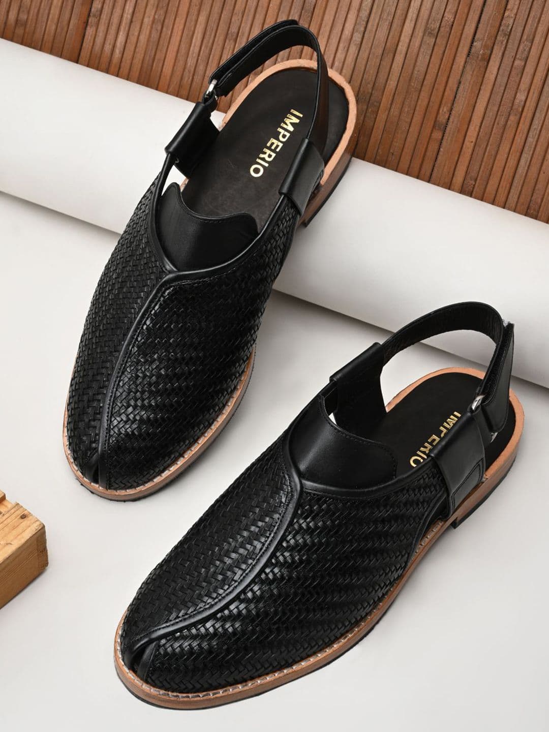 Regal Men Leather Shoe-Style Sandals - view 1