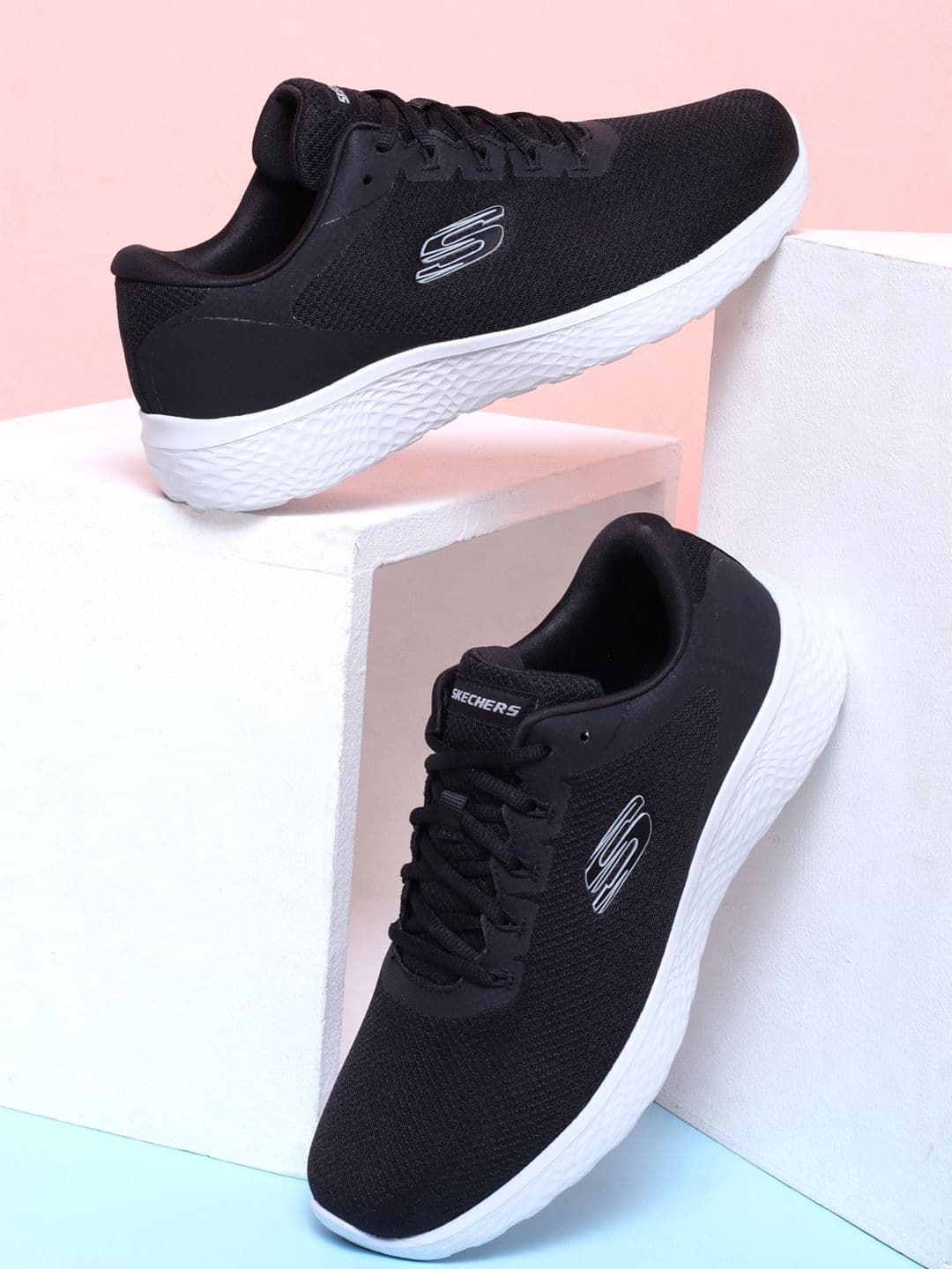 Skechers Men Modern Cool Sports Shoes - view 1