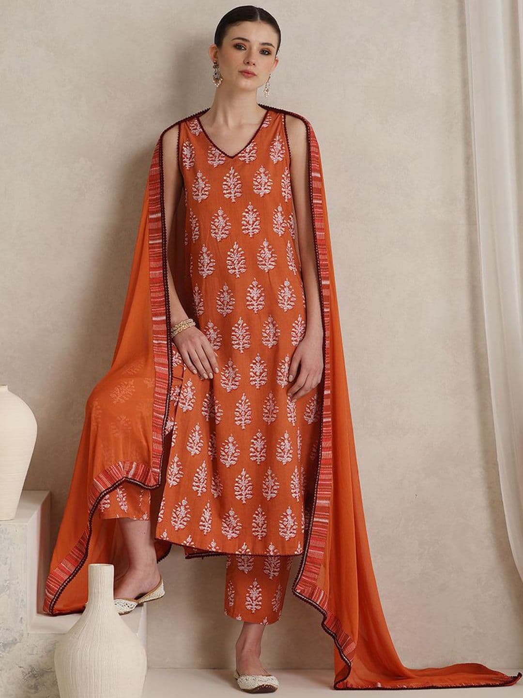 Khushal K Floral Printed Pure Cotton Straight Kurta With Palazzo And Dupatta - view 1