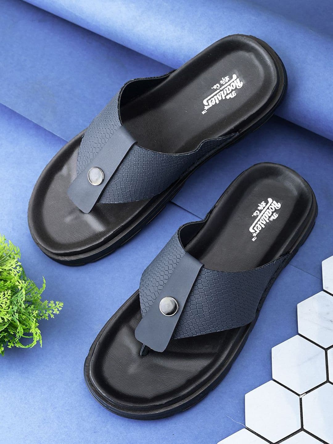The Roadster Lifestyle Co Men Textured Comfort Sandals - view 1