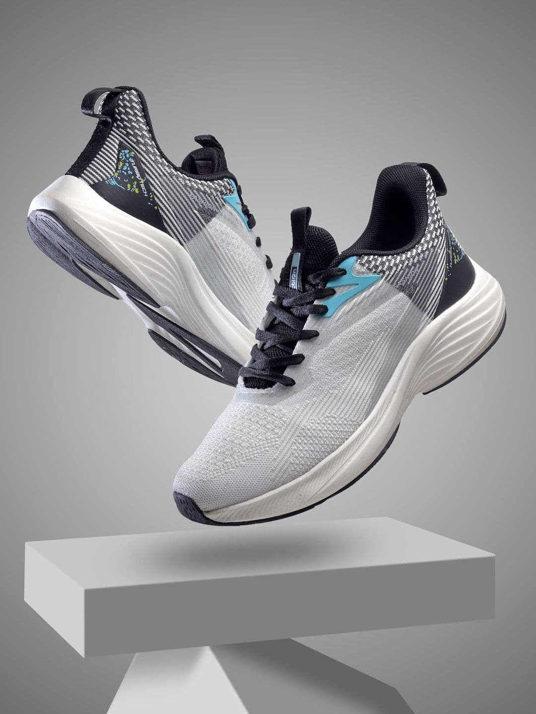 Action Men Mesh Running Non-Marking Shoes - view 1