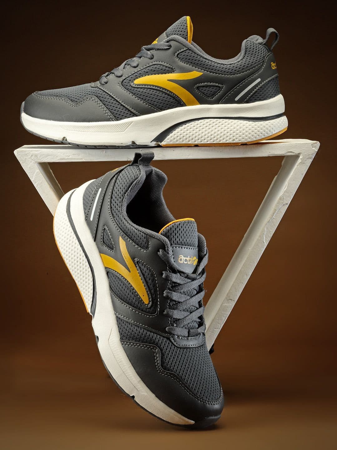 Action Men Mesh Running Non-Marking Shoes - view 1