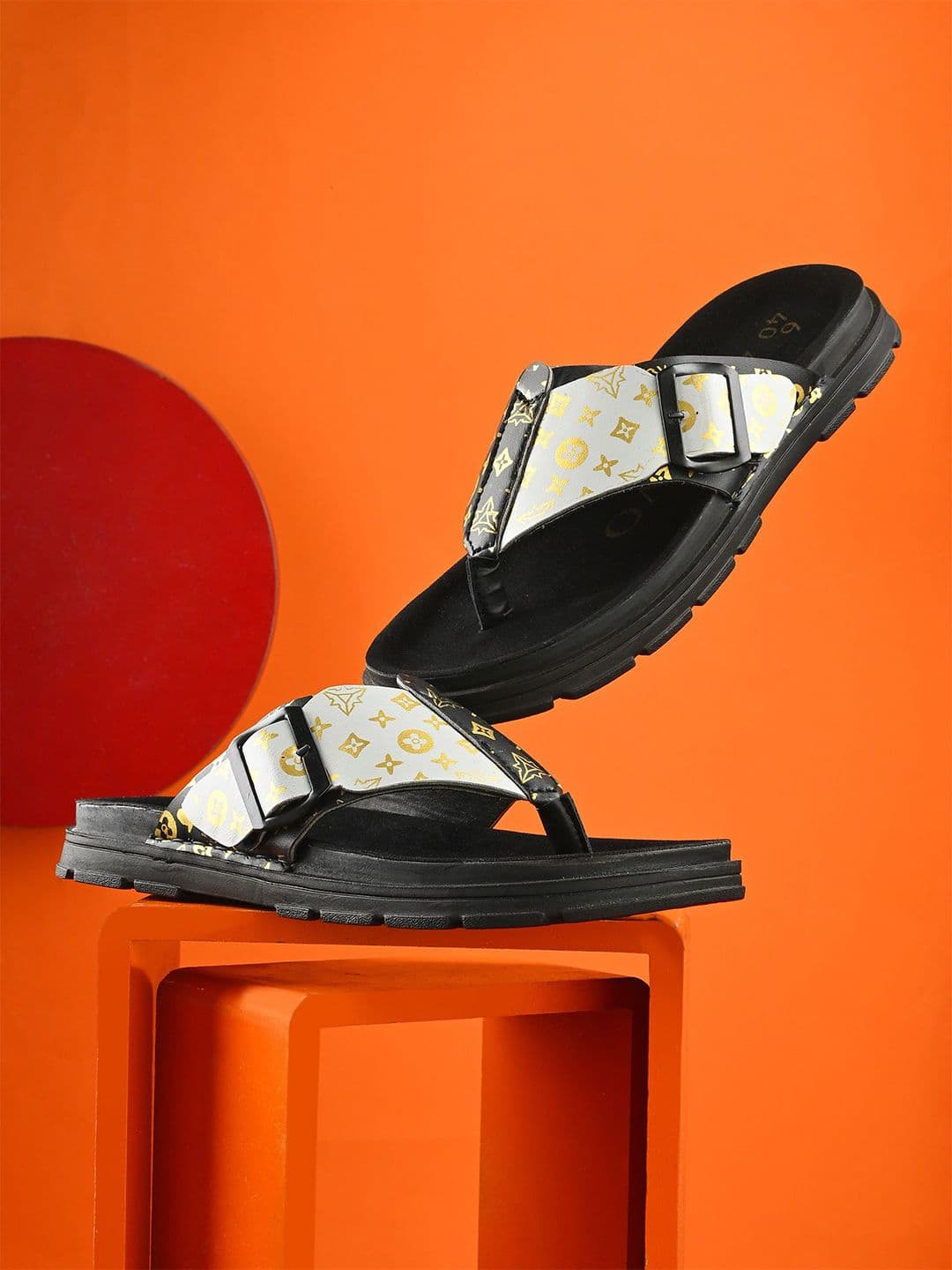 ARIVO Men Striped Thong Flip-Flops - view 1