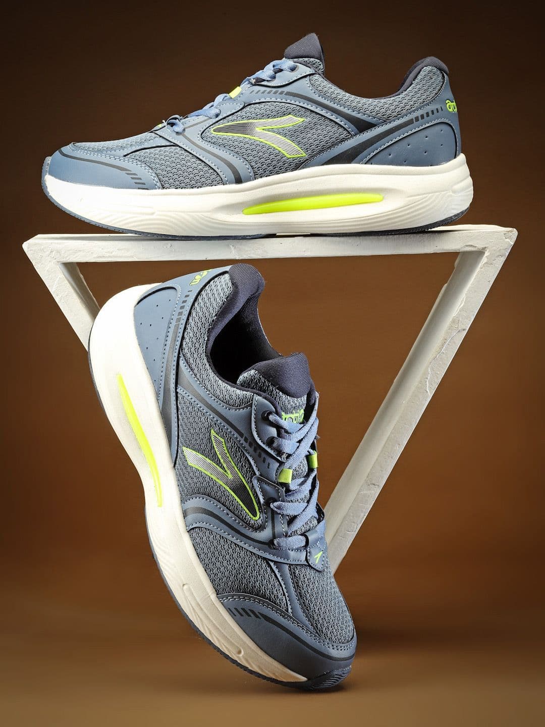 Action Men Mesh Running Non-Marking Shoes - view 1