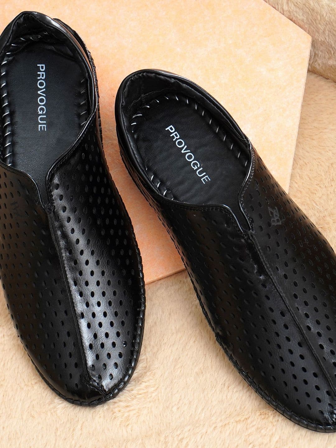 Provogue Men Textured Round-Toe Comfort Sandals - view 1
