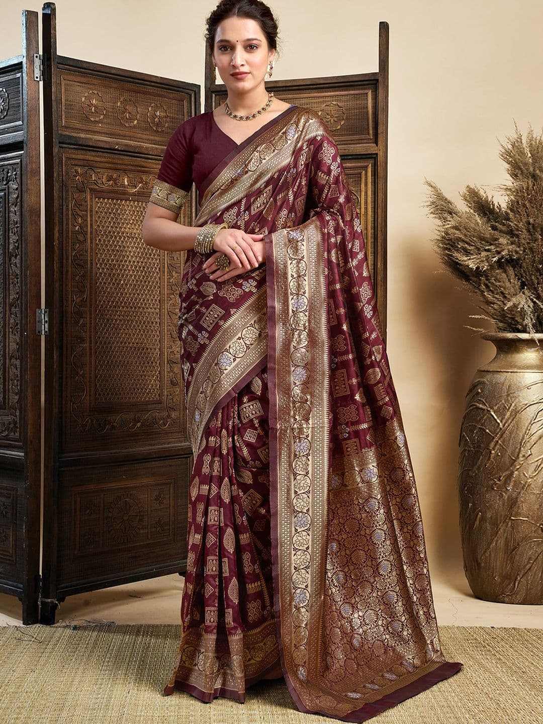 HERE&NOW Woven Design Zari Silk Blend Banarasi Saree - view 1