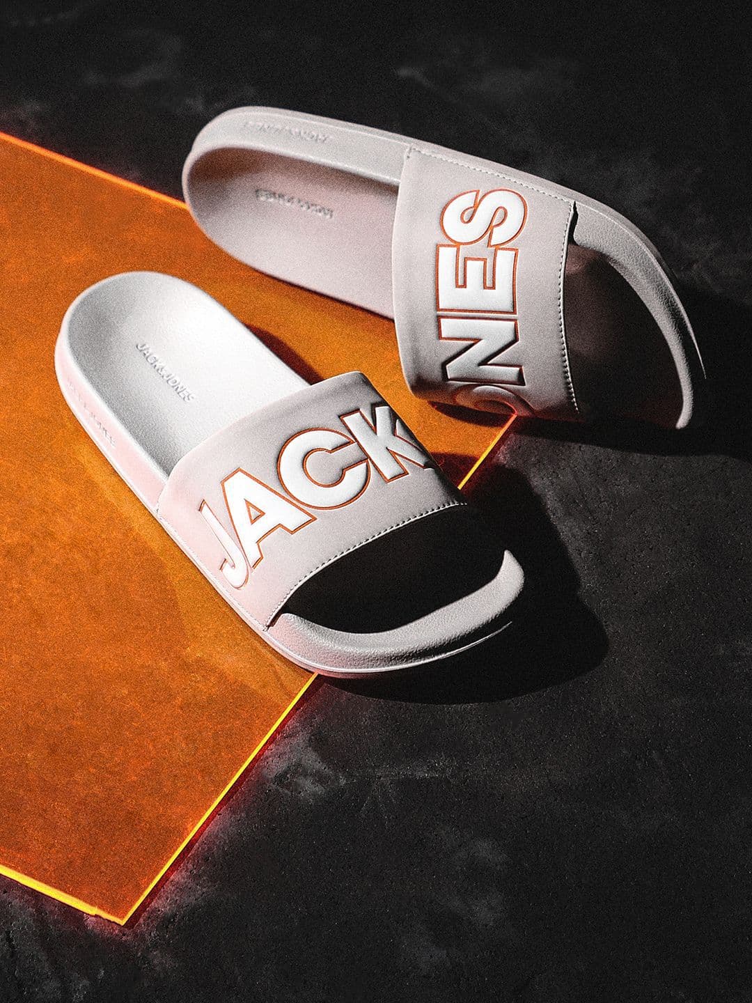 Jack & Jones Men Printed Sliders - view 1